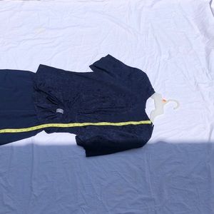 Blue outfit in the mood